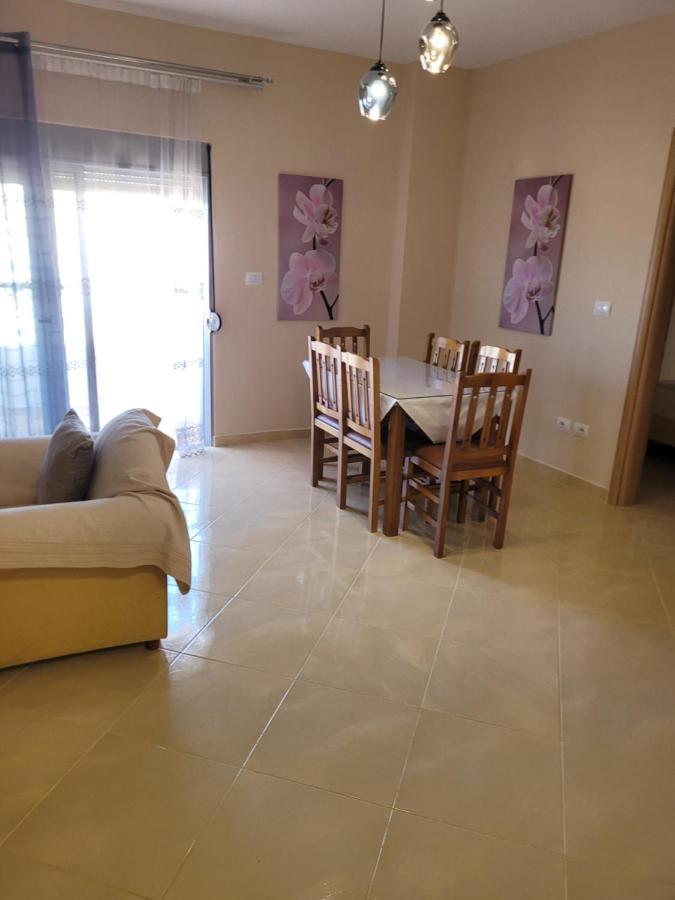 Marina Apartment Σαράντα Εξωτερικό φωτογραφία