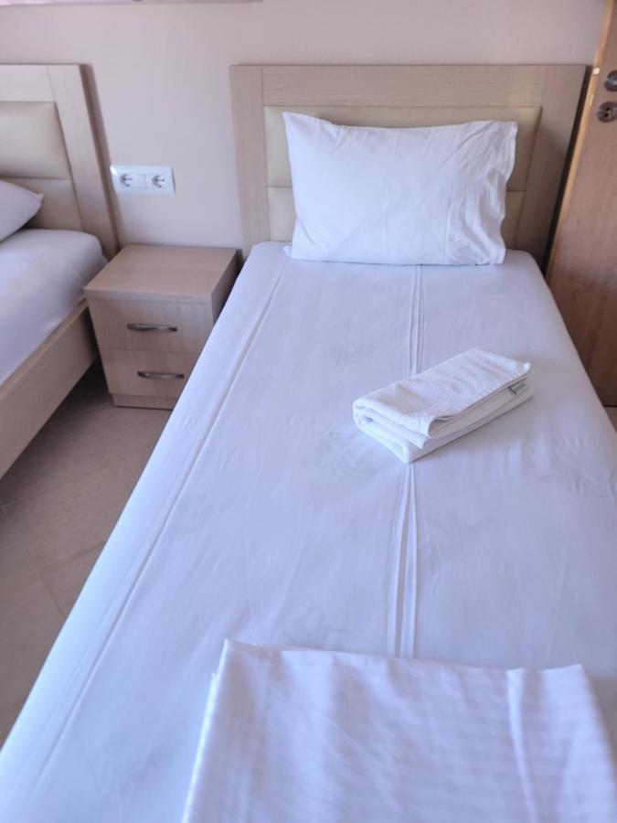 Marina Apartment Σαράντα Εξωτερικό φωτογραφία