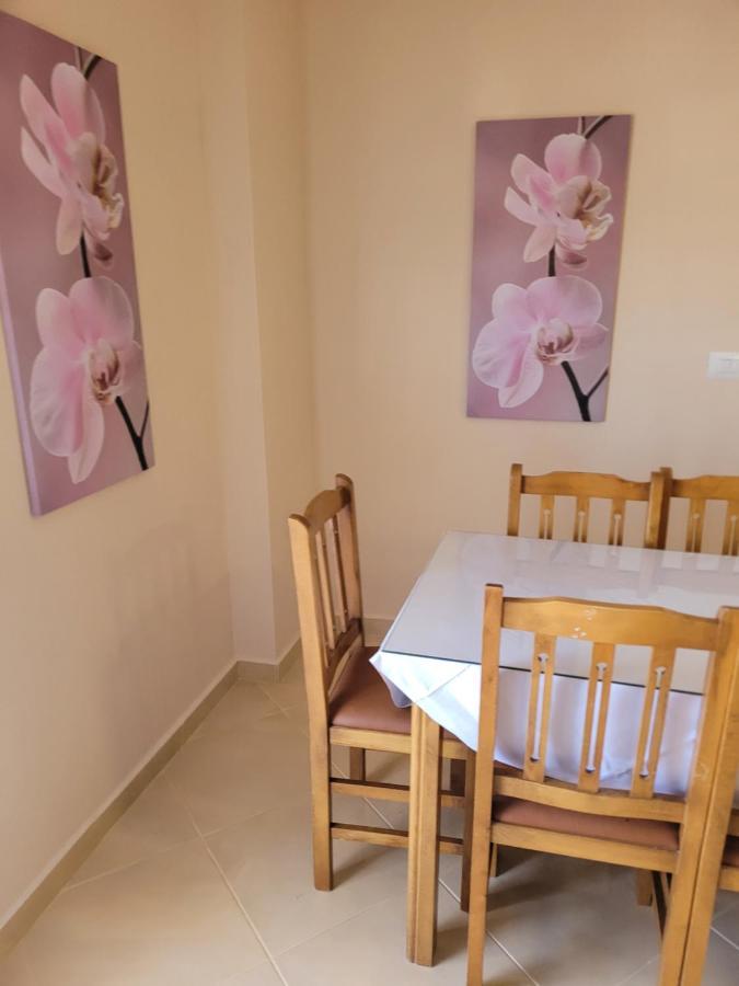 Marina Apartment Σαράντα Εξωτερικό φωτογραφία