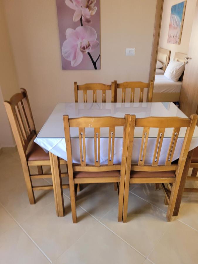 Marina Apartment Σαράντα Εξωτερικό φωτογραφία